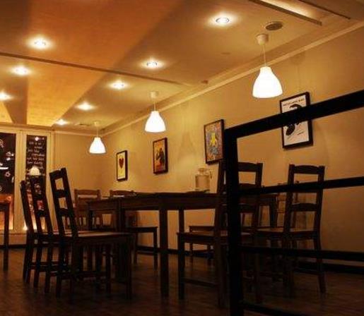 武漢十大最豪華餐廳排名,佳寧娜貴賓樓人均消費(fèi)700元以上