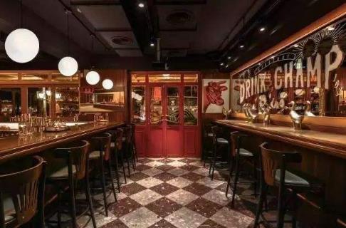 國內(nèi)最好玩的十大酒吧排名,Quinary、蘇荷酒吧容易艷遇
