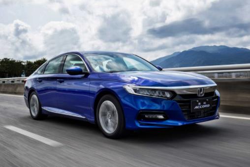 十款銷量最好12萬(wàn)左右的車排名,SMART、標(biāo)致408深受喜愛(ài)