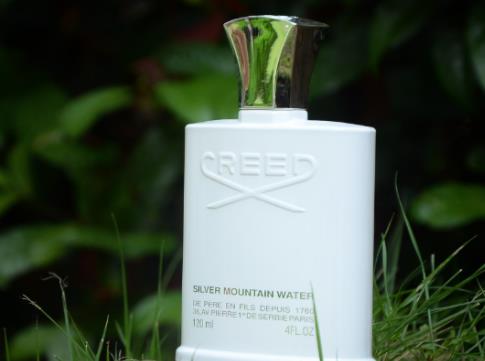 女生用的中性香水排名,Creed銀色山泉、歐瓏赤霞橘光很有個(gè)性