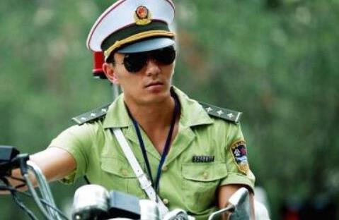 高分燒腦犯罪劇排名,中國刑偵一號(hào)案、白夜追兇都很有戲