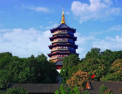 十大杭州旅游景點排名,西湖、靈隱寺吸引無數(shù)海內(nèi)外游客