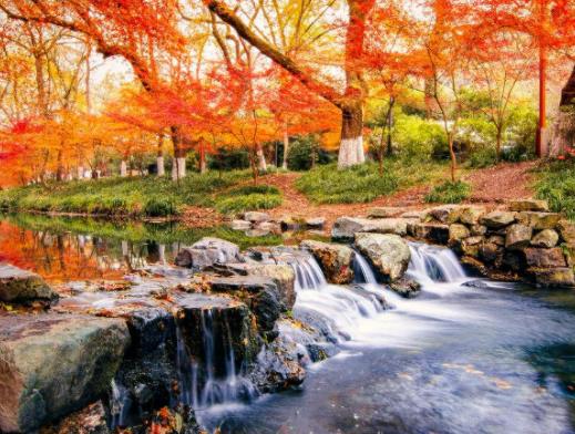 十大杭州旅游景點排名,西湖、靈隱寺吸引無數(shù)海內(nèi)外游客