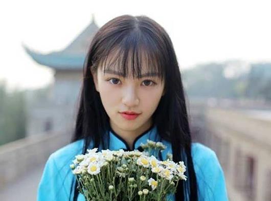中國(guó)最美十大90后;ㄅ琶,迪麗熱巴、古力娜扎特有異域風(fēng)情