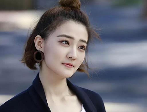 中國(guó)最美十大90后校花排名,迪麗熱巴、古力娜扎特有異域風(fēng)情