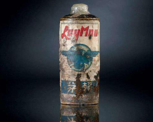 世界最貴的十大名酒排名,億萬富翁伏特加、1935年賴茅酒很昂貴