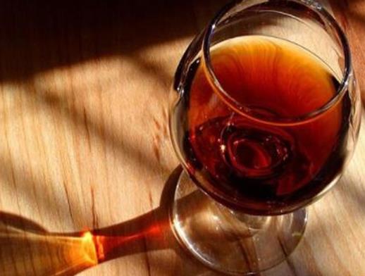 酒吧烈酒排行榜,龍舌蘭、白蘭地度數(shù)高別貪杯哦