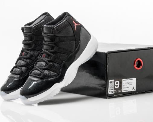 aj十大最火的籃球鞋排名,Air Jordan 6設(shè)計感很強