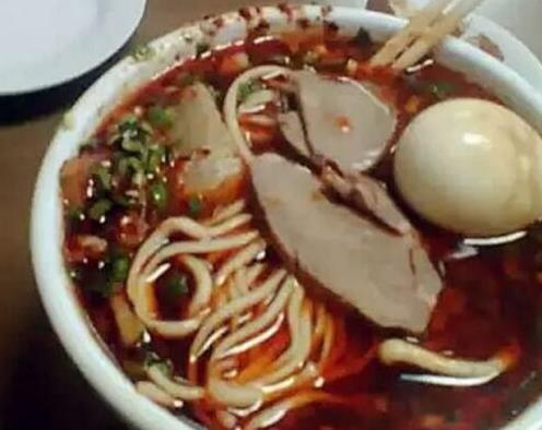 蘭州排名十大牛肉面排名,金強(qiáng)蘭州牛肉面回味悠長