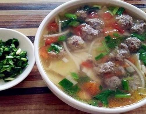 寧夏十大金牌小吃排名,羊肉臊子面、莜面土豆魚都很美味