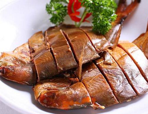 舟山十大名小吃排名,舟山帶魚味道鮮美,大烤目魚非常誘人