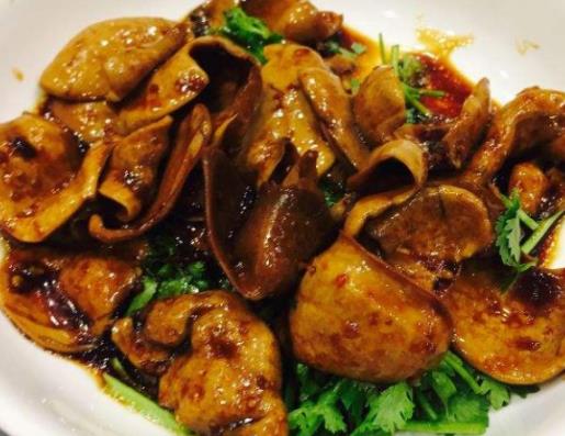 無(wú)錫市十大人氣餐廳排名,老李家飯莊的豬蹄、白水魚(yú)都是特色