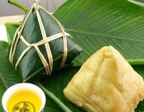 肇慶十大小吃排名,蟹煲雞味道醇厚,茶油雞營(yíng)養(yǎng)價(jià)值高