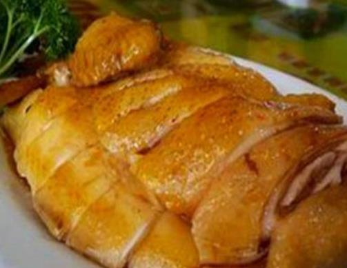肇慶十大小吃排名,蟹煲雞味道醇厚,茶油雞營(yíng)養(yǎng)價(jià)值高