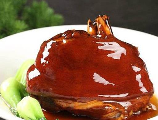 周口九大小吃排名,邱集燒餅營養(yǎng)豐富,胡辣湯能暖胃