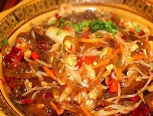 鞍山十大小吃排名,紅血腸是東北特色,清蒸鴨很不錯(cuò)