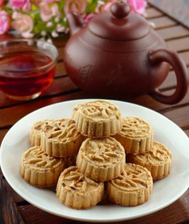 中山十大小吃排名,沙欄雞肉質(zhì)嫩滑,粉果是傳統(tǒng)美食