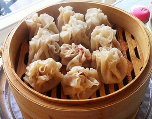 沈陽(yáng)十大小吃排名,馬家燒麥?zhǔn)抢献痔?hào),沈陽(yáng)回頭是清真食品