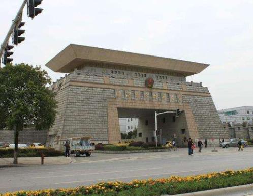 全國(guó)軍事類(lèi)院校排行榜,陳賡、粟戎生畢業(yè)于國(guó)防科學(xué)技術(shù)大學(xué)