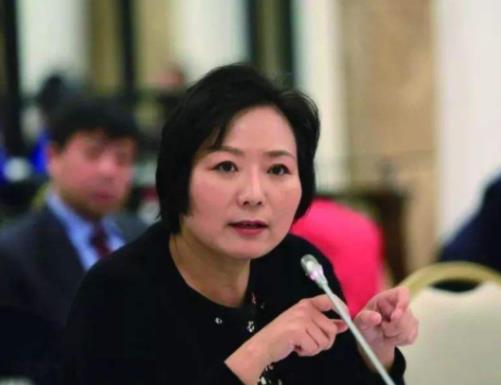 胡潤(rùn)中國(guó)女企業(yè)家排行榜,楊惠妍是碧桂園聯(lián)席主席,吳亞軍位居第二