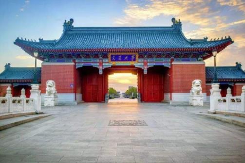 全國(guó)985工程大學(xué)排名,清華大學(xué)是世界頂尖學(xué)府,北京大學(xué)歷史悠久