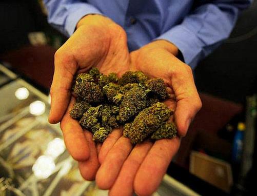世界十大毒品排行榜,海洛因會(huì)導(dǎo)致人格分裂,冰毒能損害器官