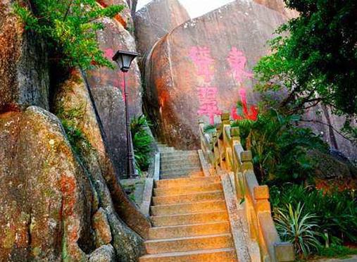 萬寧十大旅游景點(diǎn)排名,加井島生態(tài)原始,石梅灣山形秀美