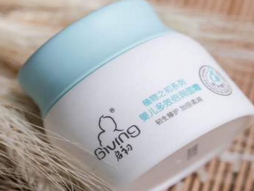 十大國產(chǎn)兒童面霜排名,青蛙王子性價(jià)比高,郁美凈銷量領(lǐng)先