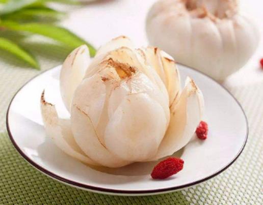 女人必吃的十大補(bǔ)品排名,阿膠是滋養(yǎng)圣品,燕窩可以美容養(yǎng)顏