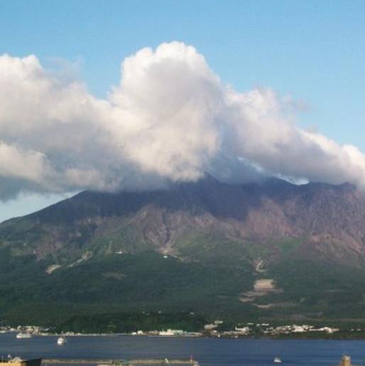 世界上最危險(xiǎn)的10座火山,黃石公園火山、意大利維蘇威火山很有名