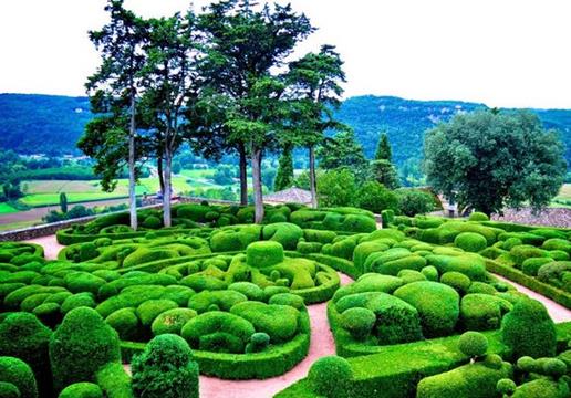 世界上令人驚嘆的十個地方,法國韋扎克馬凱薩克的花園風景壯麗