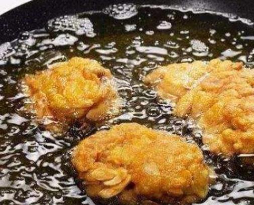 生理期忌口的十種食物排名,柿子經(jīng)期延長,螃蟹屬于寒性食物