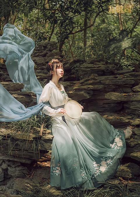2020年十大漢服品牌,裝束復(fù)原、明華堂漢服受消費(fèi)者喜愛