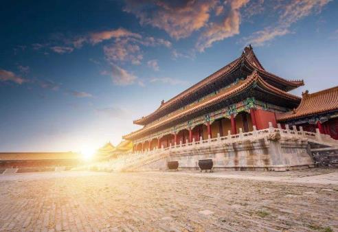 9到10月國內(nèi)最適合旅游的城市,九寨溝、峨眉山山清水秀