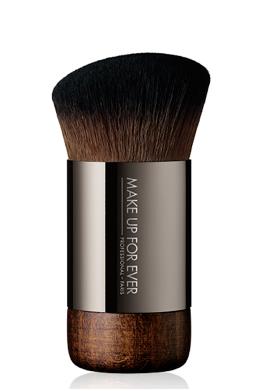 最值得入手的10把腮紅刷,Bobbi Brown腮紅刷、NARS腮紅刷給你完美妝容