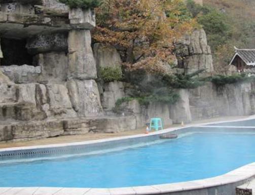 貴州十大最好溫泉排名,黃平浪洞森林溫泉、烏當(dāng)保利國(guó)際溫泉很不錯(cuò)