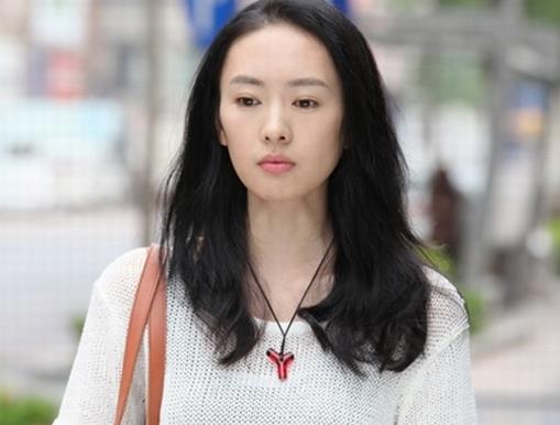 2020十大翻紅女明星排行榜,童謠、江疏影憑借三十而已再度走紅