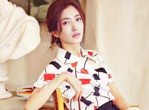 2020十大翻紅女明星排行榜,童謠、江疏影憑借三十而已再度走紅