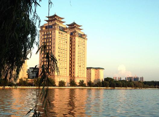 湖北十大知名大學,武漢大學是985、華中科技大學校區(qū)環(huán)境好