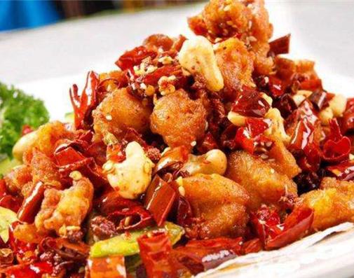 中國十大頂級(jí)名菜排名,北京烤鴨肥而不膩、麻婆豆腐濃郁獨(dú)特
