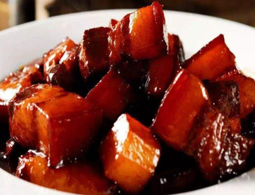春節(jié)必吃的10種食物,餃子寓意吉祥如意、年糕寓意“年年高”