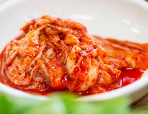 韓國六大特色美食排行榜,韓國泡菜鮮辣味十足,參雞湯滋補養(yǎng)顏