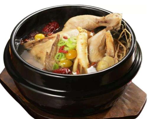 韓國六大特色美食排行榜,韓國泡菜鮮辣味十足,參雞湯滋補養(yǎng)顏