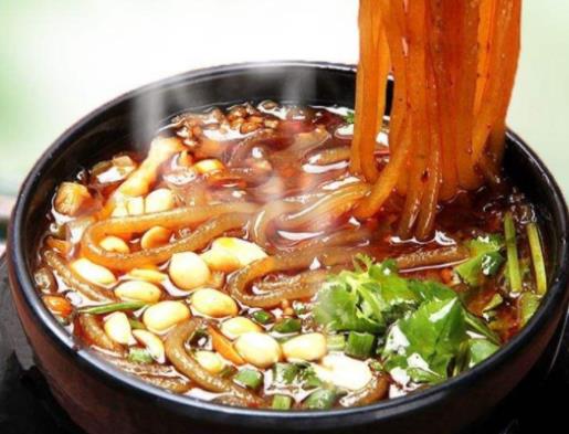 重慶四大特色美食,重慶火鍋麻辣爽口、重慶小面有特色