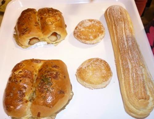 重慶十大甜品店排名,向楊月餅、璽南燕鮮燉燕窩的產(chǎn)品適合走親訪友