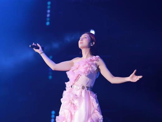 香港最經(jīng)典的10場(chǎng)演唱會(huì),陳慧嫻告別演唱會(huì)、梅艷芳告別演唱會(huì)很震撼