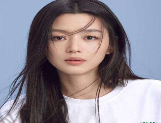 韓國最美十大女明星排行榜,金泰熙形象完美、李英愛令無數(shù)人為之傾倒
