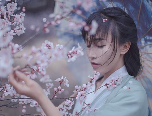中國十大最火網(wǎng)紅排名,papi醬實力不可小覷、一禪小和尚粉絲突破千萬