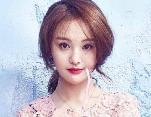 在韓國(guó)受歡迎的中國(guó)藝人,張國(guó)榮永遠(yuǎn)是經(jīng)典,王祖賢的角色無人超越