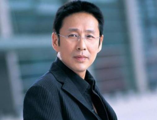 中國(guó)十大演技最好的男演員排名,李幼斌、劉德華都是大佬級(jí)人物